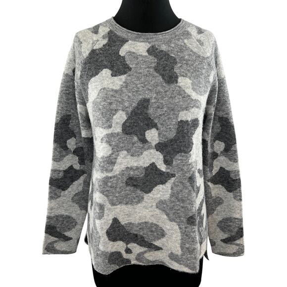 ATHLETA Grey Camo Undercover CYA Sweater Merino Wool Alpaca Pullover Travel M - Picture 1 of 7